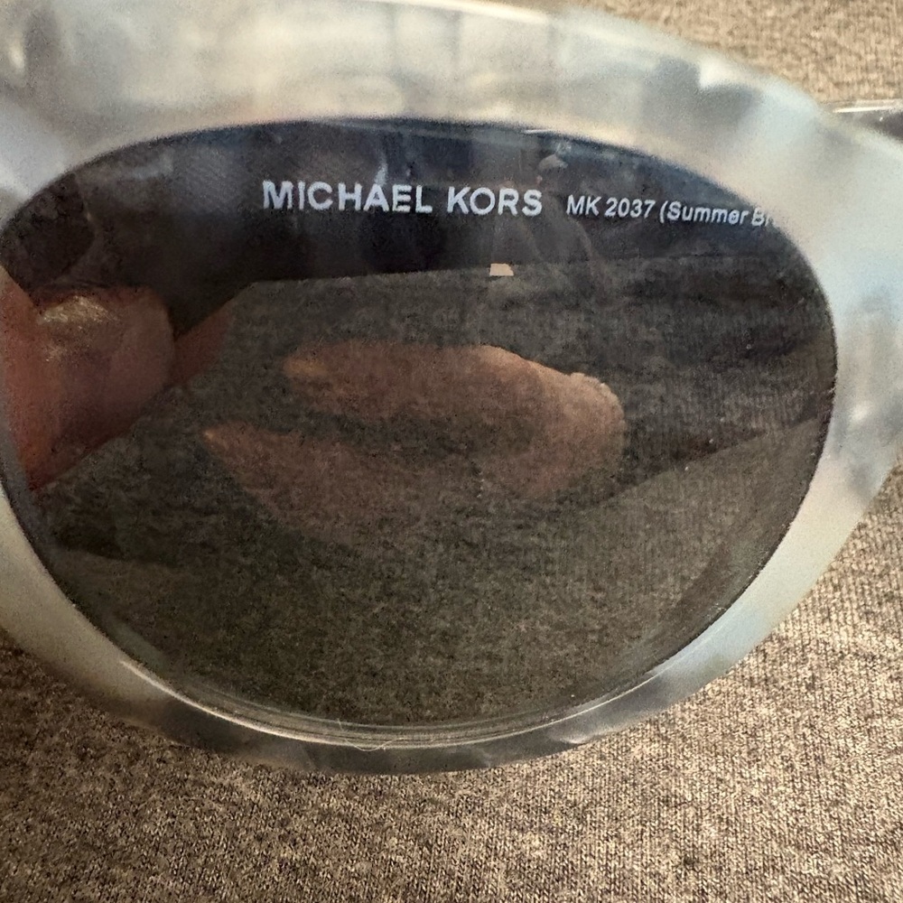 Michael Kors Summer Breeze Blue MK2037 sunglasses. - Picture 3 of 6